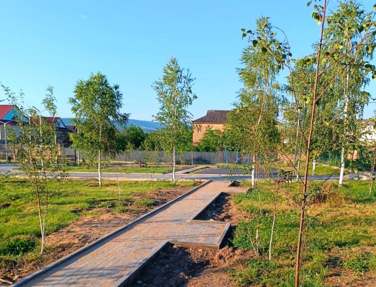 В муниципалитетах республики начались работы по благоустройству общественных территорий в рамках проекта «Местные инициативы».