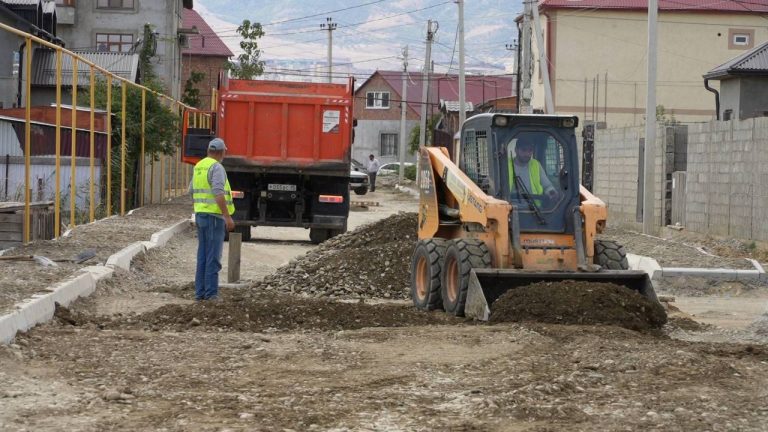 Реализация национального проекта «Безопасные качественные дороги» в Махачкале идет с опережением графика
