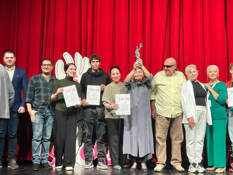 Дагестанский театр кукол (https://t.me/teatrkukol05) удостоен Гран-при XXV Международного фестиваля профессиональных кукольных театров «Лутфест-2024» в Боснии и Герцеговине.