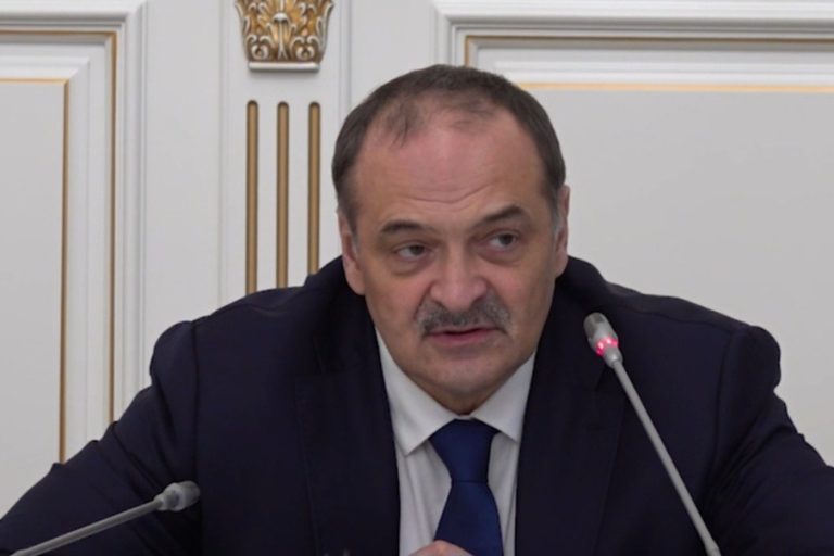 «Дагестан гордится 13-тью своими сыновьями – Героями России», – Сергей Меликов о присвоении Магомеду Исбакиеву высокого звания.