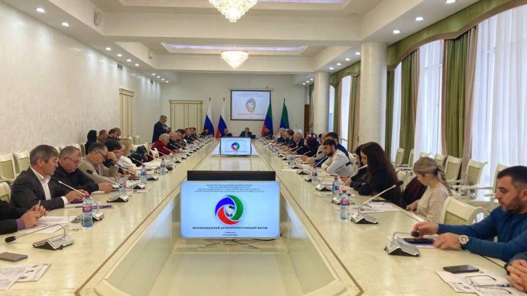 Республиканский антитеррористический форум проходит в Дагестане