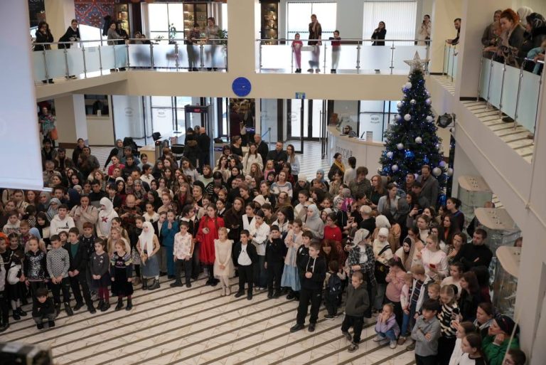 Открытие выставки работ студии «Живой карандаш» прошло в столице Дагестана