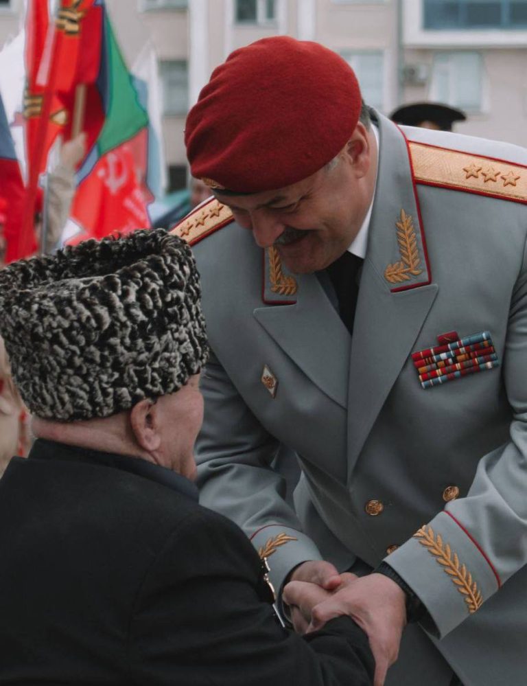 В квартире 100-летнего ветерана Великой Отечественной войны Мусы Багаудинова сделают ремонт по поручению Сергея Меликова