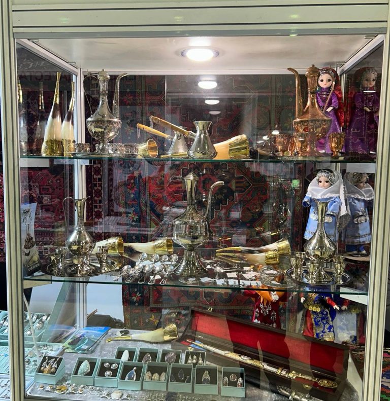 Дагестанские мастера народных художественных промыслов участвуют в выставке «ЛАДЬЯ. Зимняя сказка-2024»