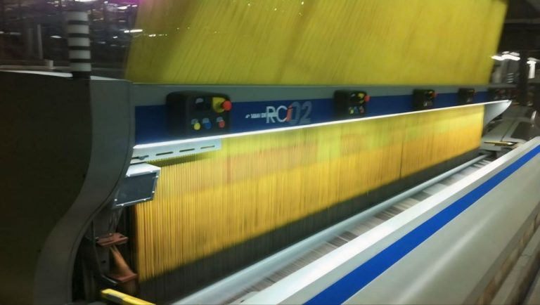 В Дагестане построят предприятие по производству ковровых изделий.