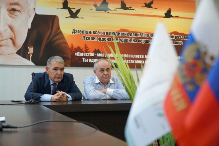 5 февраля состоится итоговая пресс-конференция министра сельского хозяйства и продовольствия РД Мухтарбия Аджекова