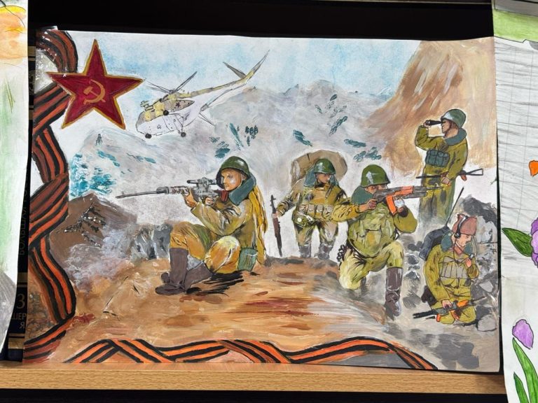 Выставка детских рисунков «На страже мира и добра»