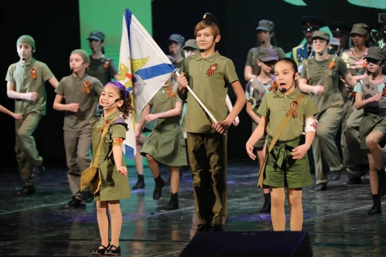 В Дагестане официально открыли Год защитника Отечества.