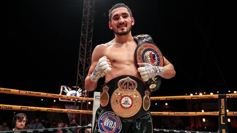 Сергей Меликов поздравил дагестанского боксёра Альберта Батыргазиева с очередной победой.