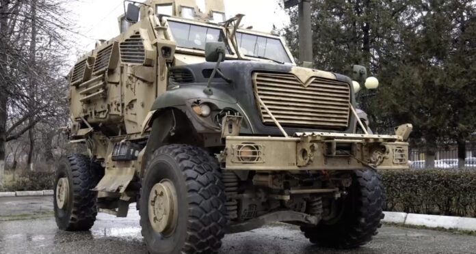 Дагестанский университет получил трофейный бронеавтомобиль из зоны СВО